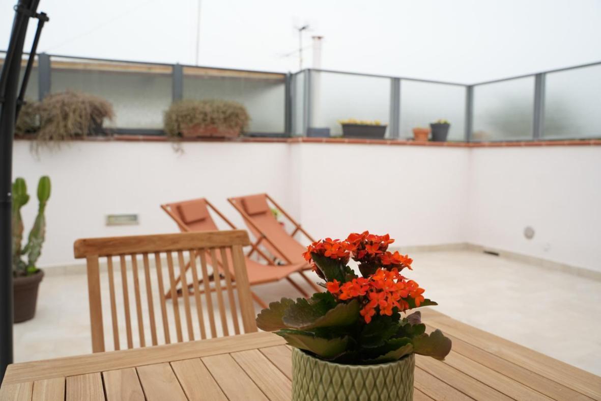 Terrazzo 44 Apartment Napoli Bagian luar foto